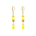 Brinco argola Cléo em contas de cristal de murano amarelo banhado em ouro 18k Majuh Semijoias Handmade